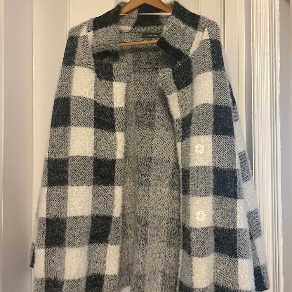 Cozy checkered design coat